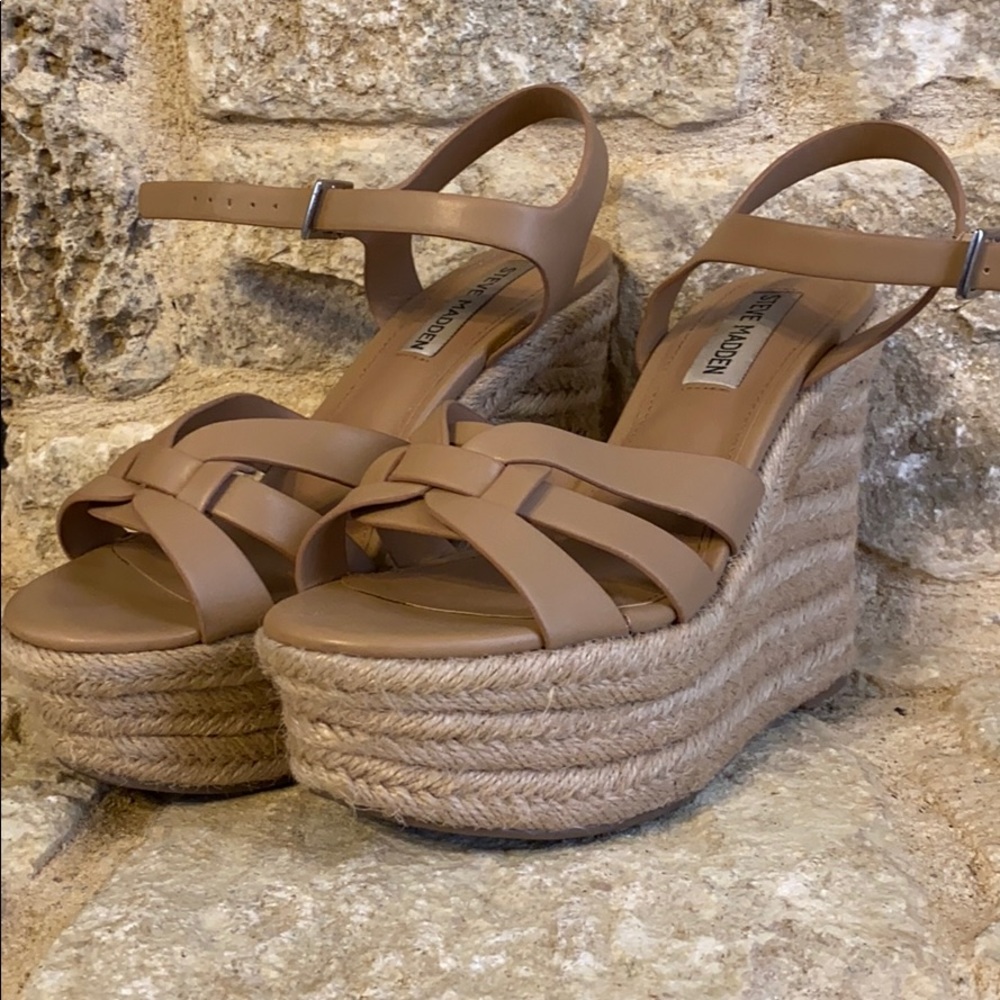 Steve Madden Tan Platform